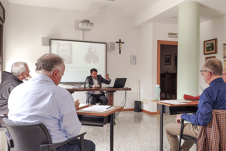 Tesi di licenza del 13.06.2023